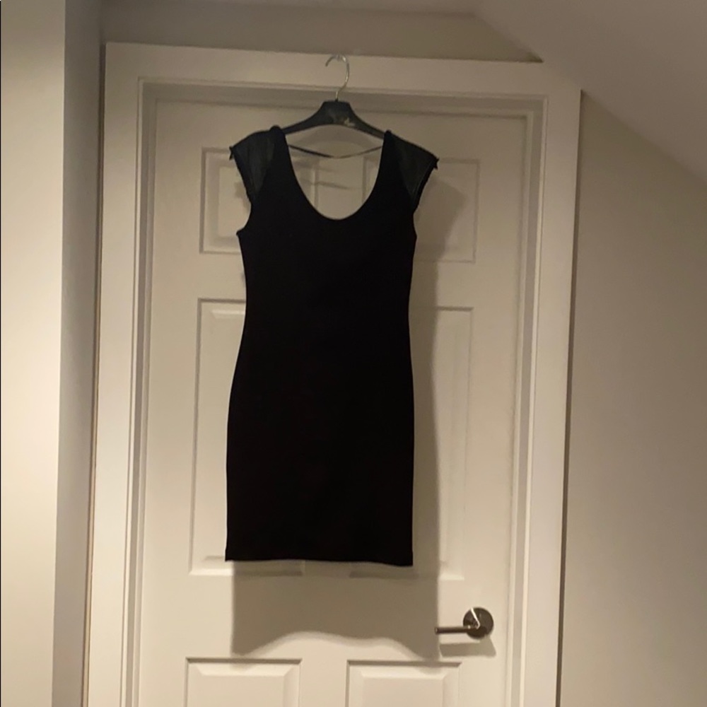 Kardashian Kollection dress size S